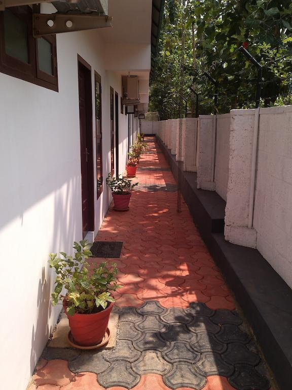Lilypad Resort Varkala Bagian luar foto